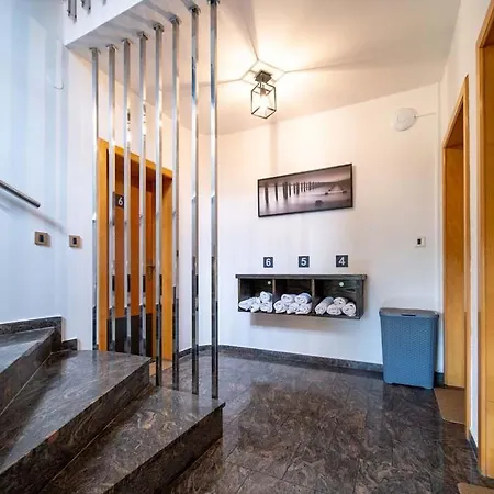 In With Balcony, Air Condition, Wifi Lopar