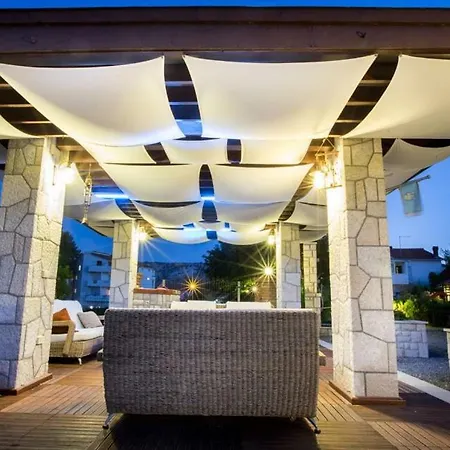 In With Balcony, Air Condition, Wifi * Lopar