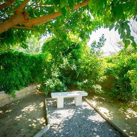 In With Balcony, Air Condition, Wifi Apartment